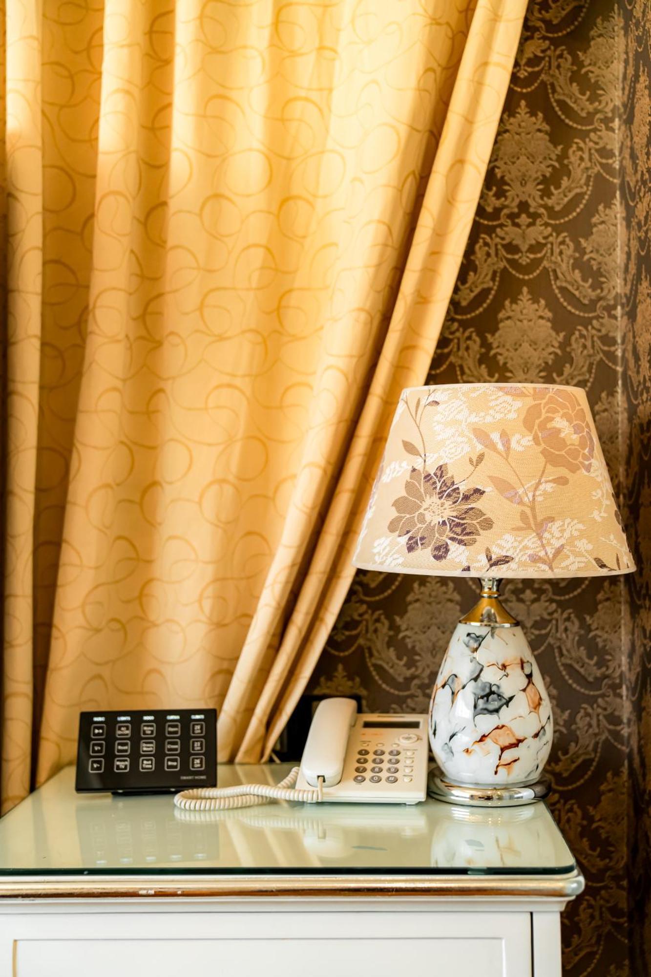 הו צ'י מין סיטי Hoang Trieu Hotel מראה חיצוני תמונה
